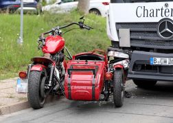 Harley Unfall In Jena Motorradfahrer Schwer Verletzt JN06